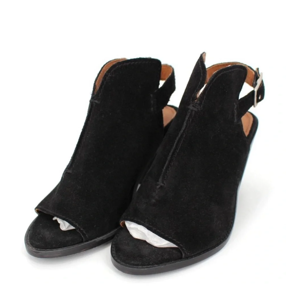 Frye Black Courtney Sling Black Suede
Peep Toe Heeled Sandal - Picture 2 of 14